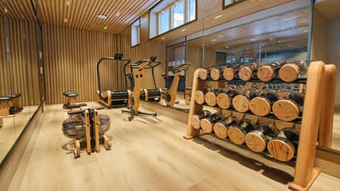 ESTIMAR Valencia — activities & amenities