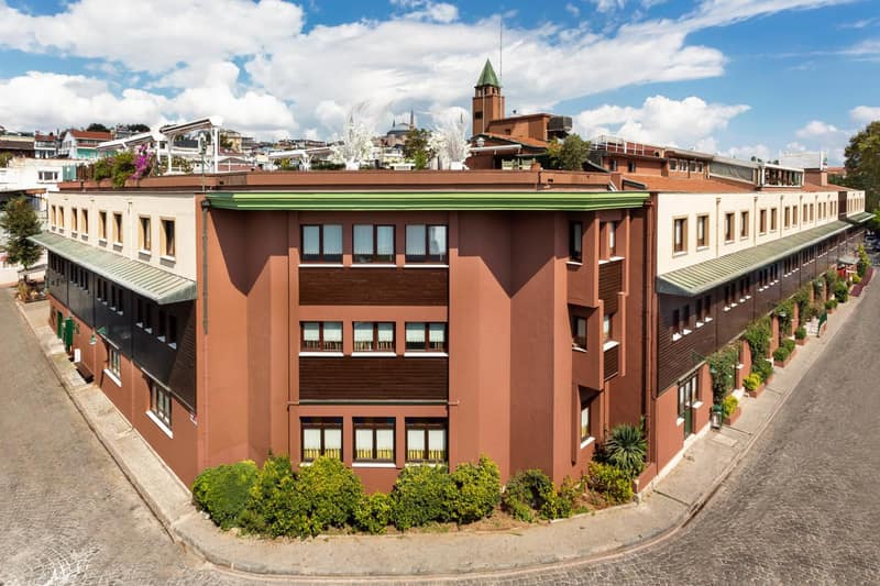 Armada Istanbul Old City Hotel — building