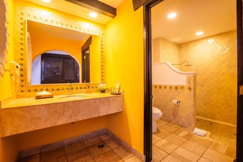 Hacienda Buenaventura Hotel & Mexican Charm - All Inclusive — bathroom