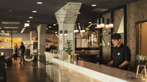 Holiday Inn - the niu, Coin Frankfurt Ostend by IHG — photo 2
