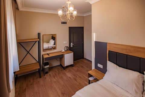 Grand Balyan Hotel & Restaurant — photo 2
