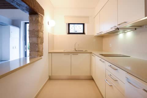 3HB Golden Beach — kitchen