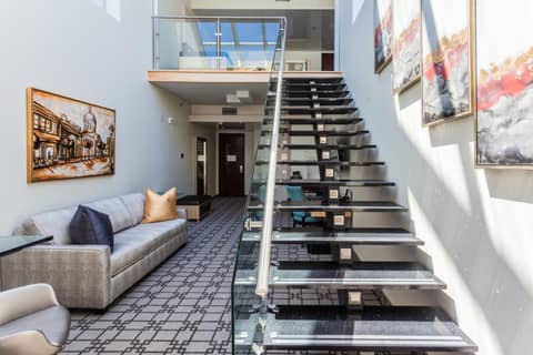 Le Mount Stephen — recepcion & lobby