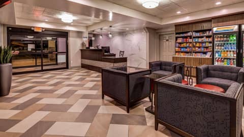 Best Western Plus Heritage Inn & Suites Houston,Pasadena,Deer Park,Channelview — recepcion & lobby