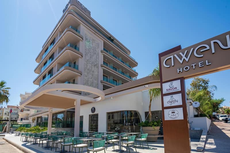 Awen Lara Hotel — building