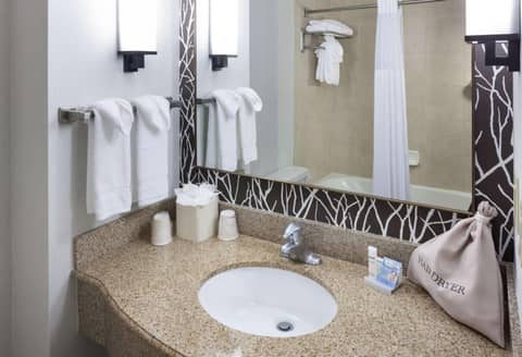 Hilton Garden Inn Nashville Vanderbilt — photo 7