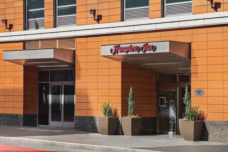 Hampton Inn San Francisco Downtown/Convention Center — building