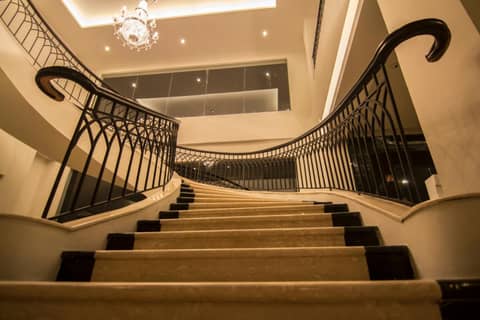 Hotel Diradja — recepcion & lobby