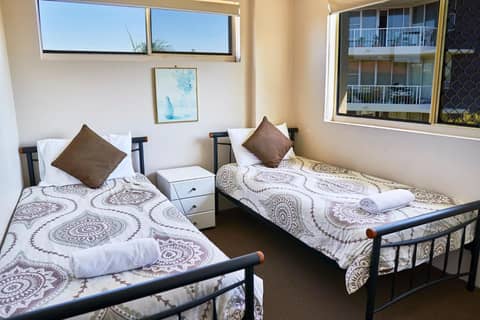 Bayview Beach Holiday Apartments — hotel room