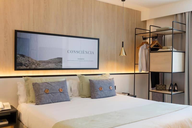 Ars Magna Bleisure Hotel — hotel room