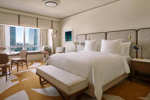 Four Seasons Hotel Miami — hotel room
