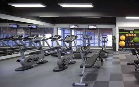 OREA Hotel Pyramida Praha — activities & amenities