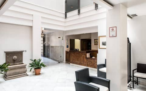 Monjas del Carmen Hotel — recepcion & lobby