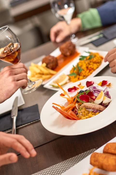 Monjas del Carmen Hotel — dining
