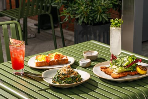 TRIBE London Canary Wharf — outdoor bbq area