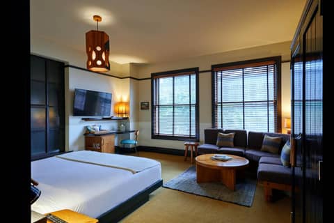 Freehand Los Angeles — hotel room