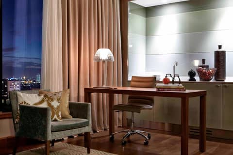 Renaissance Istanbul Polat Bosphorus Hotel — photo 4