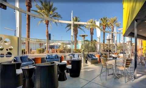 Bposhtels Las Vegas — balance & terrace