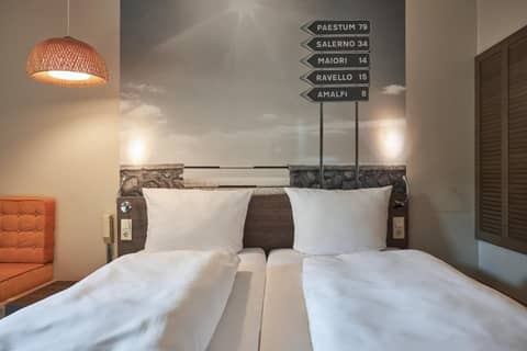 Hotel GIO — hotel room