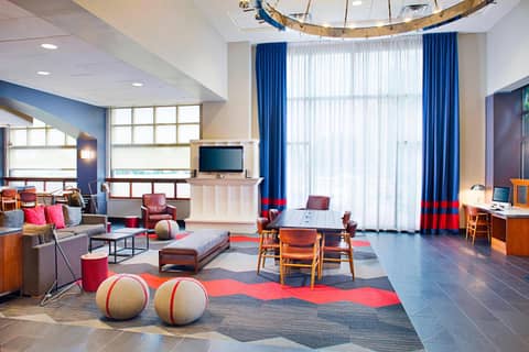 Four Points by Sheraton Philadelphia Airport — lounge