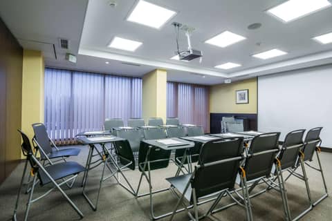 Best Western Plus Olives City Hotel - Free Pool & Parking — photo 7