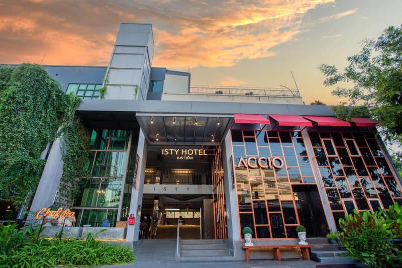 ISTY Design Hotel — building