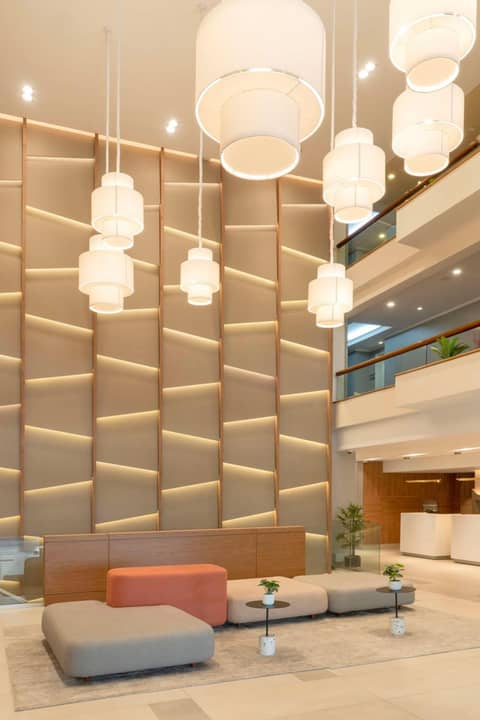 NH Ciudad de Santiago — recepcion & lobby