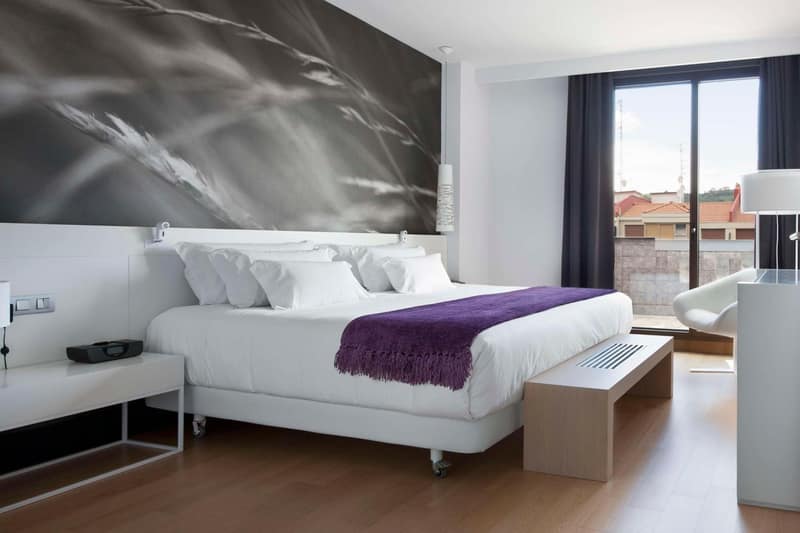 NH Collection Villa de Bilbao — bedroom