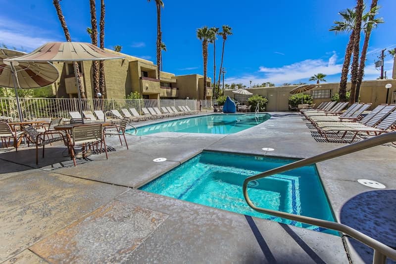 Desert Vacation Villas — photo 1