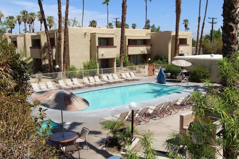 Desert Vacation Villas — photo 6