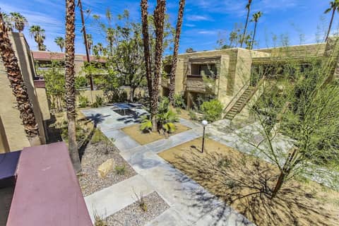 Desert Vacation Villas — photo 8
