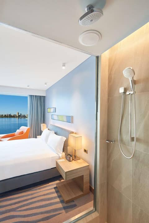 Doubletree By Hilton Perth Waterfront — photo 2