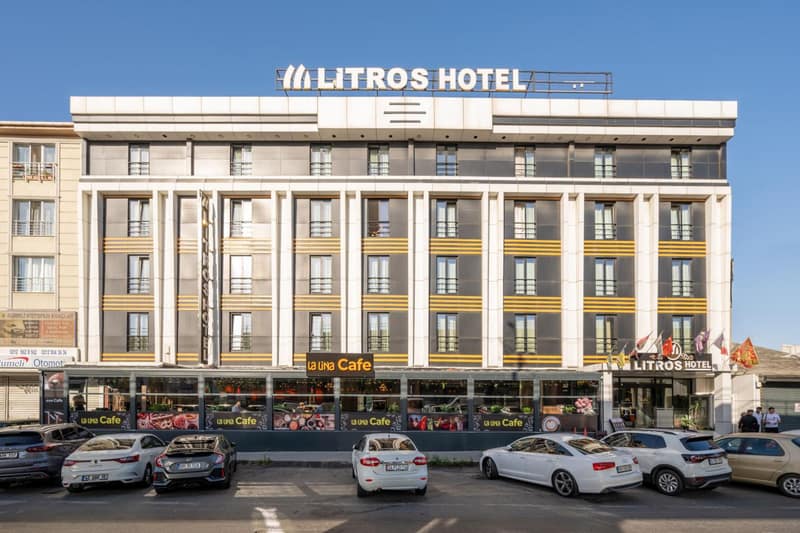 Litros Hotel & Spa — building