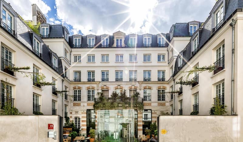 Kube Hôtel Paris — building