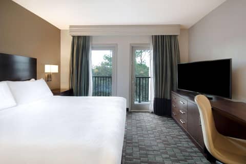 Embassy Suites by Hilton Jacksonville Baymeadows — photo 8