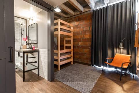 Moxy Nashville Downtown — photo 2