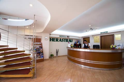 Hotel Herastrau — photo 2