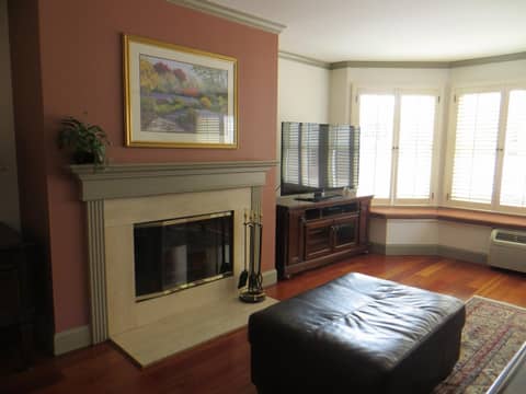 Cow Hollow Inn and Suites — photo 8