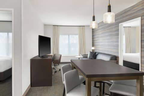 Residence Inn by Marriott Detroit Dearborn — photo 9
