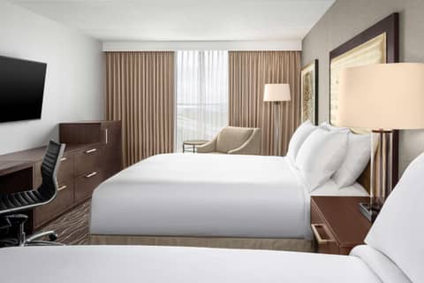 Hilton Kansas City Airport — photo 2