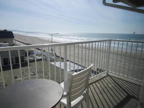 Surfer Beach Hotel — photo 5