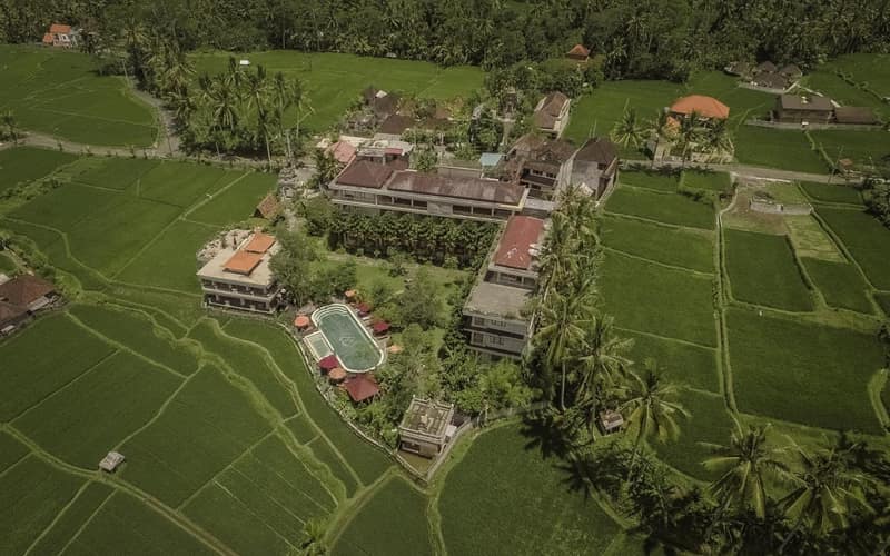 Om Ham Retreat and Resort — building
