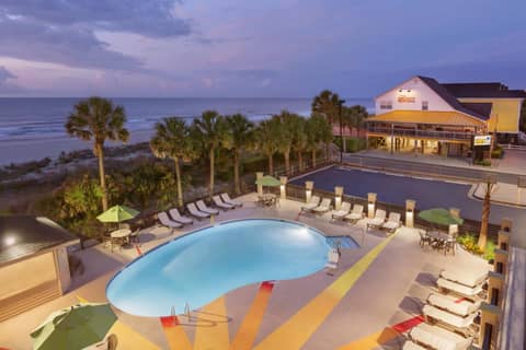 Surfside Beach Oceanfront Hotel — photo 9