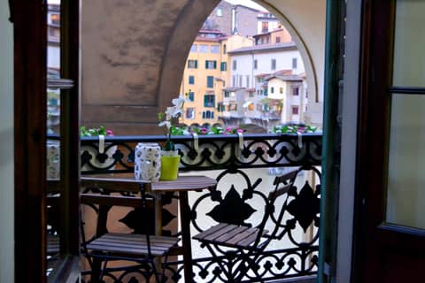 Pontevecchio Relais — balance & terrace