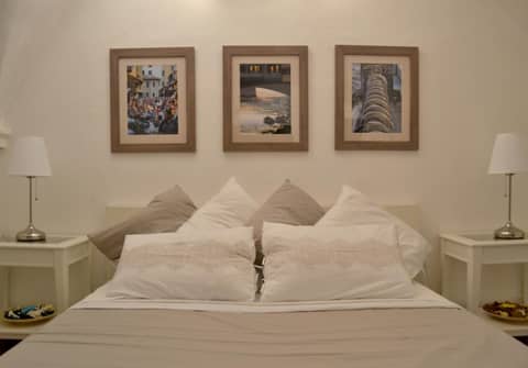 Pontevecchio Relais — bedroom