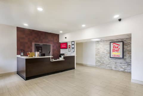 Red Roof Inn PLUS+ & Suites Savannah – I-95 — photo 2