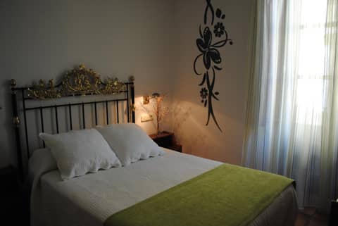 Honest Granada Hotel — photo 7