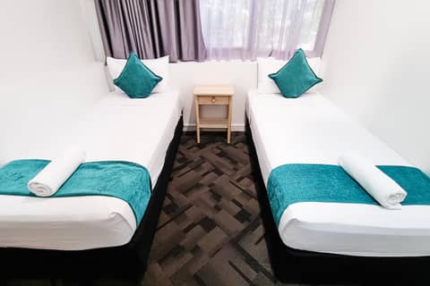 Tiki Hotel Apartments Surfers Paradise — photo 7