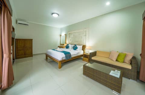Three Brothers Bali Legian Bungalows & Villas — photo 9