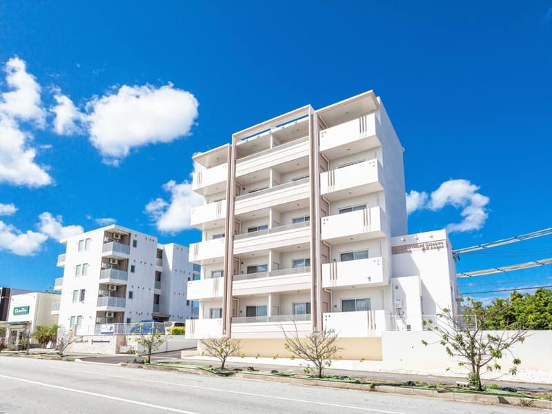 Little Island Okinawa Nago — building
